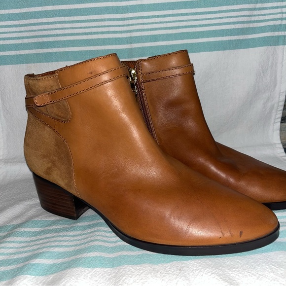 Lauren Ralph Lauren Damara Leather Ankle Boots - Picture 2 of 13